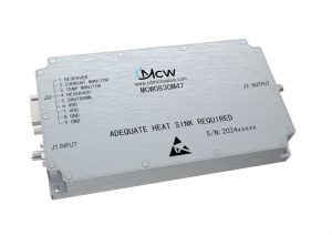 Broadband high-power amplifier with a frequency range from 800 MHz to 3000 MHz, multi‑octave, with a gain of 47 dB and an output power of 50 W