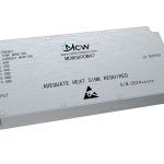 مضخم طاقة عالي ضيق النطاق، بنطاق تردد من 850 MHz إلى 930 MHz، بكسب قدره 47 dB وطاقة خرج تبلغ 50 W