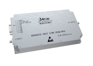 High-power narrowband amplifier for frequencies from 850 MHz to 930 MHz, gain 50 dB, power 100 W