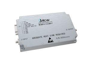 Broadband high-power amplifier with a frequency range from 800 MHz to 4000 MHz, multi‑octave, with a gain of 47 dB and an output power of 50 W