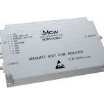 مضخم طاقة عالي النطاق العريض، متعدد الأوكتاف، بنطاق تردد من 4450 MHz إلى 4850 MHz، بكسب قدره 20 dB وطاقة خرج تبلغ 50 W